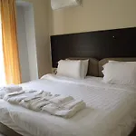 בית הארחה Kyknos De Luxe &