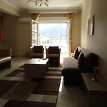 Kyknos De Luxe & 4*