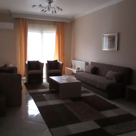 Kyknos De Luxe & 4* Castória