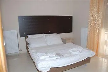 Casa de hóspedes Kyknos De Luxe & 4*