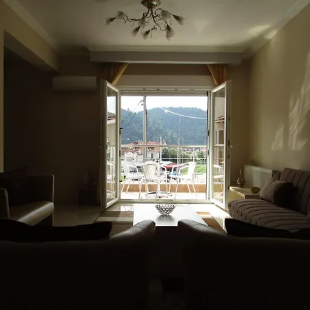 Kyknos De Luxe & Kastoria