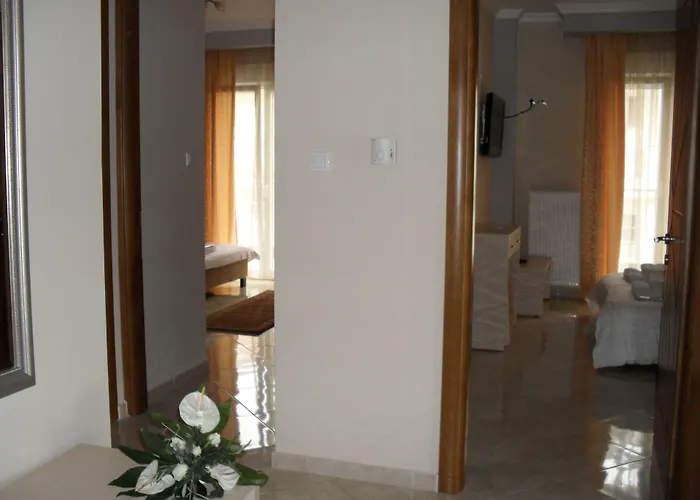 Kyknos De Luxe & 4* קסטוריה