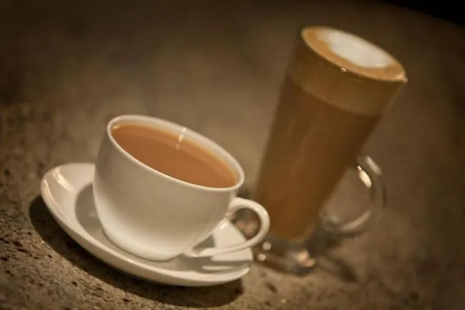 Kyknos De Luxe & בית הארחה